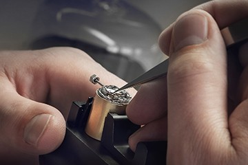 上海萧邦原装手表表带维修