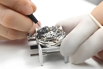 原装上海萧邦腕表表带维修